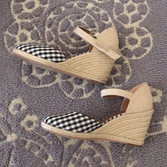 Susina Gingham Canvas Jute Wedges - Picture 3 of 5